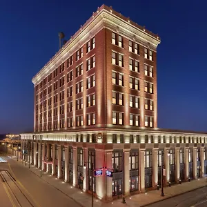 4* Hotel The Station Memphis, Curio Collection By Hilton
